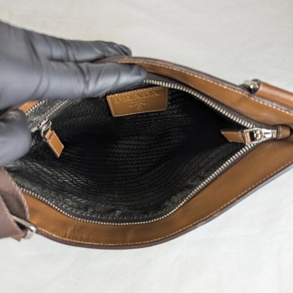 Authentic PRADA Canapa Shoulder Bag in Nylon with LOGO Made in Italy - Picture 5 of 16